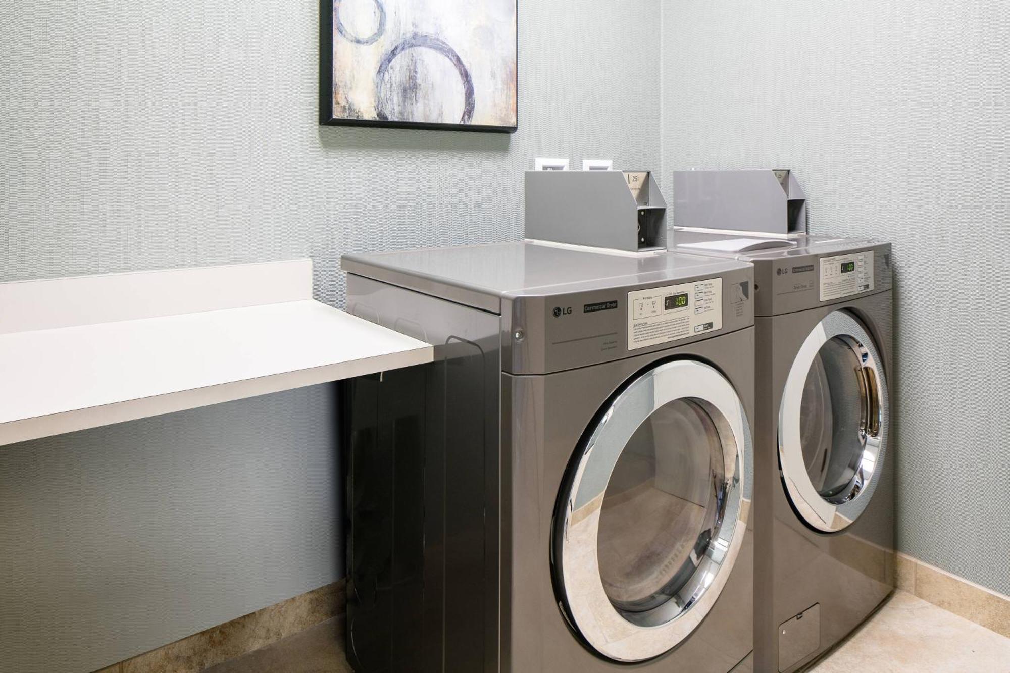 Courtyard By Marriott Omaha Bellevue At Beardmore Event Center Buitenkant foto