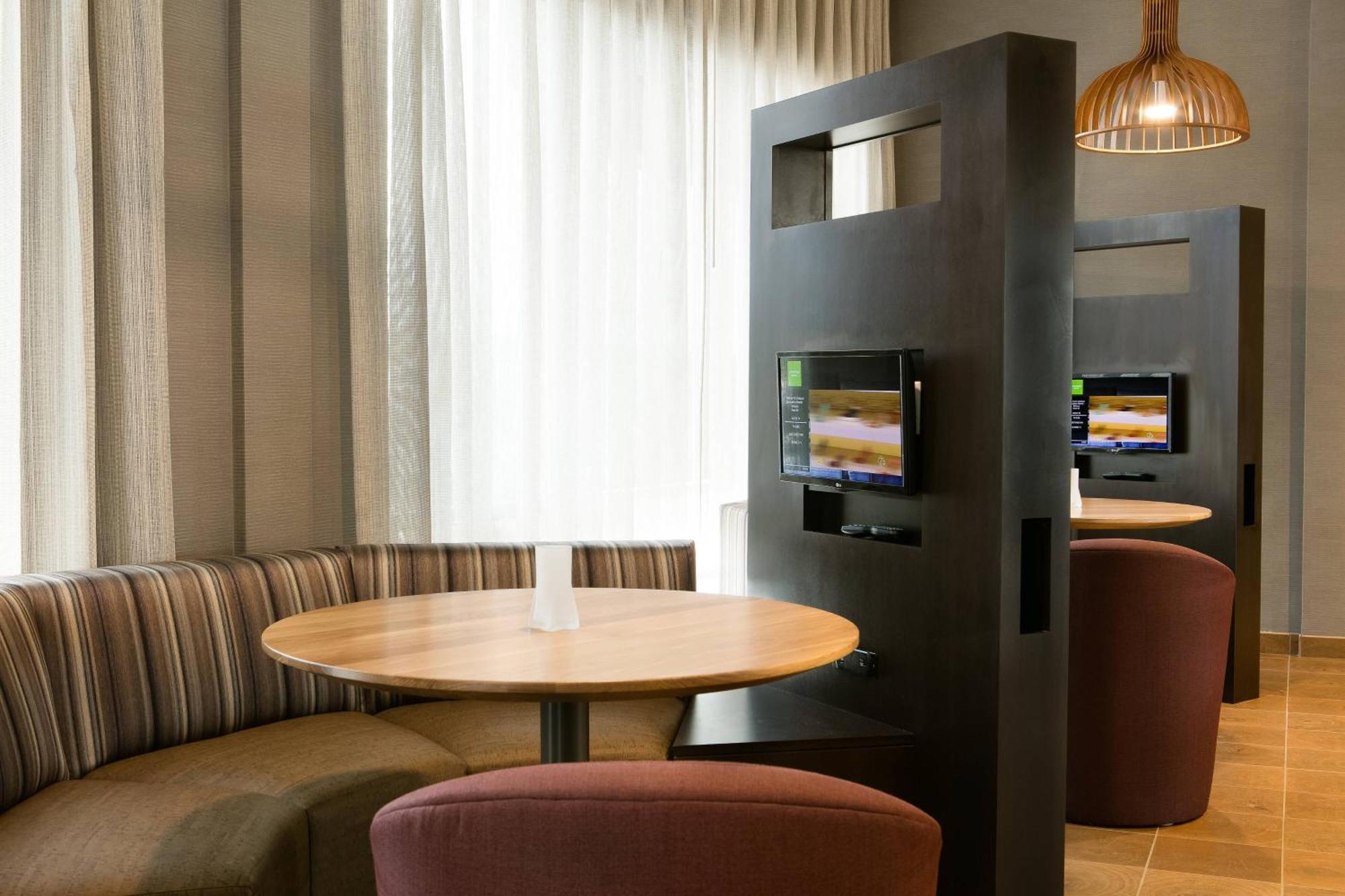 Courtyard By Marriott Omaha Bellevue At Beardmore Event Center Buitenkant foto