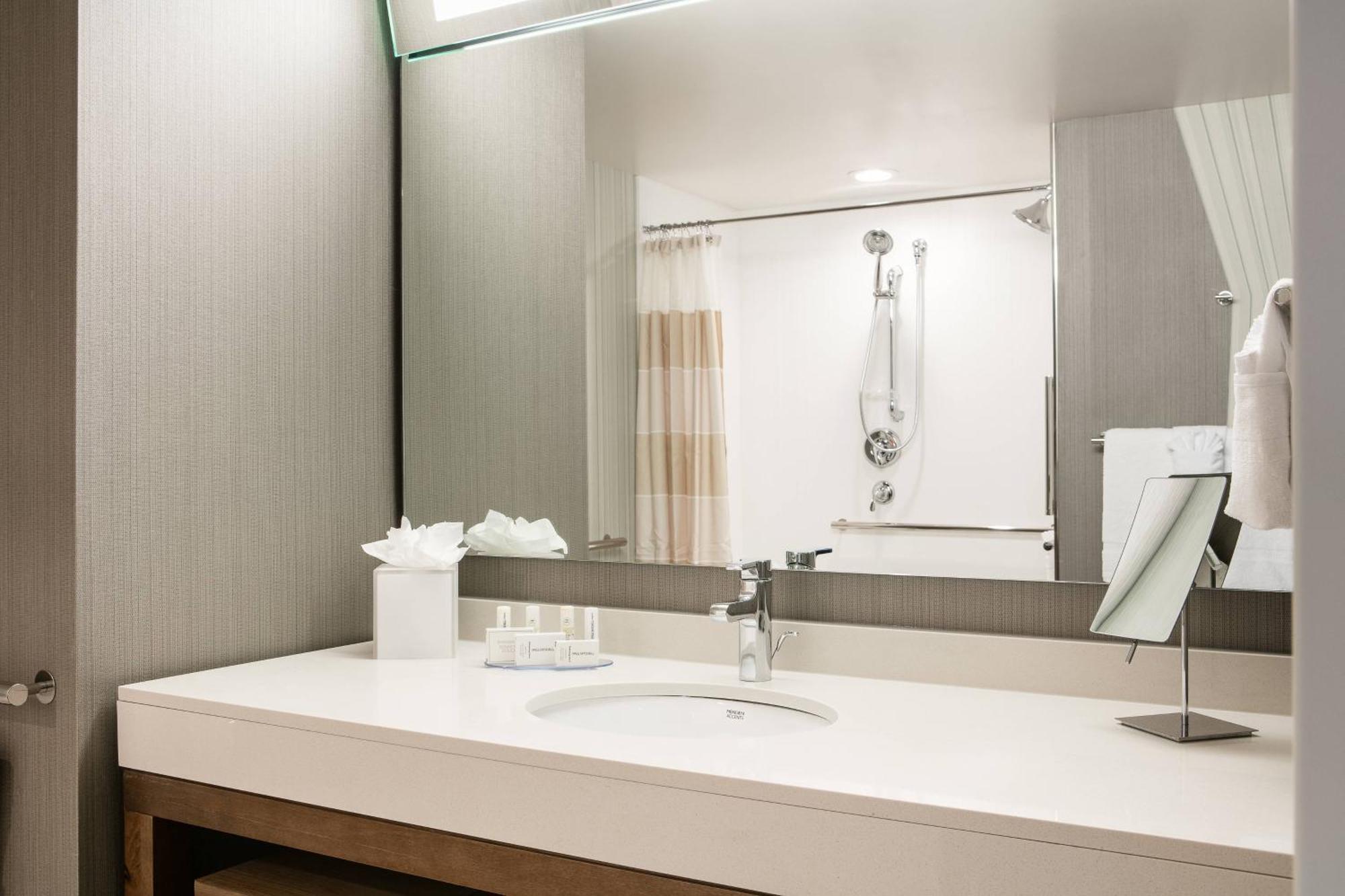 Courtyard By Marriott Omaha Bellevue At Beardmore Event Center Buitenkant foto