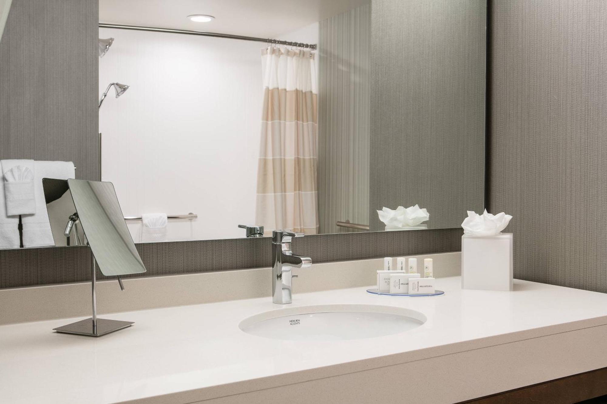 Courtyard By Marriott Omaha Bellevue At Beardmore Event Center Buitenkant foto